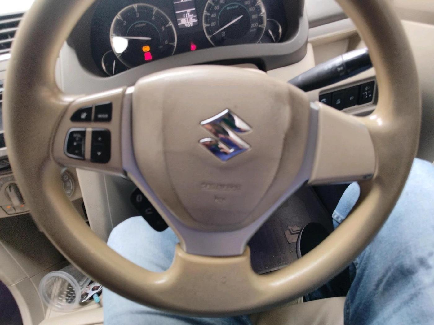 2016 Maruti Ertiga ZDI SHVS, Diesel, Manual, 1,86,316 km, interior