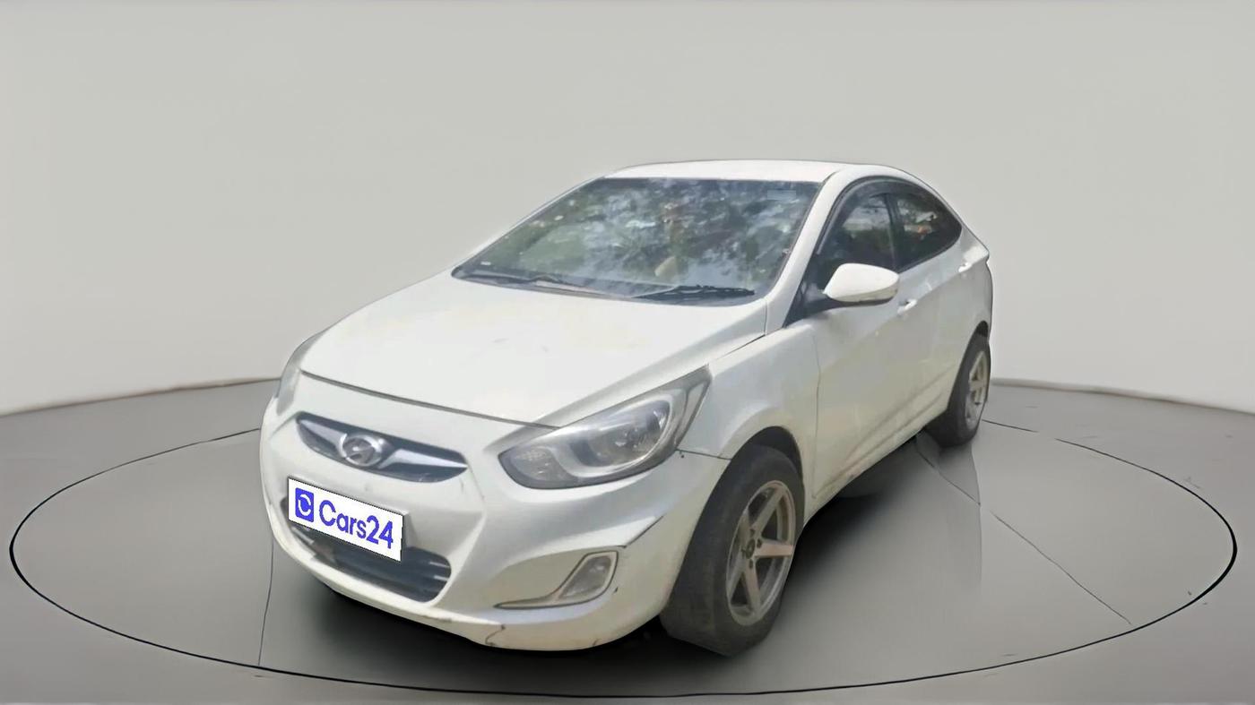 2012 Hyundai Verna FLUIDIC 1.6 CRDI SX, Diesel, Manual, 1,02,359 km, exterior