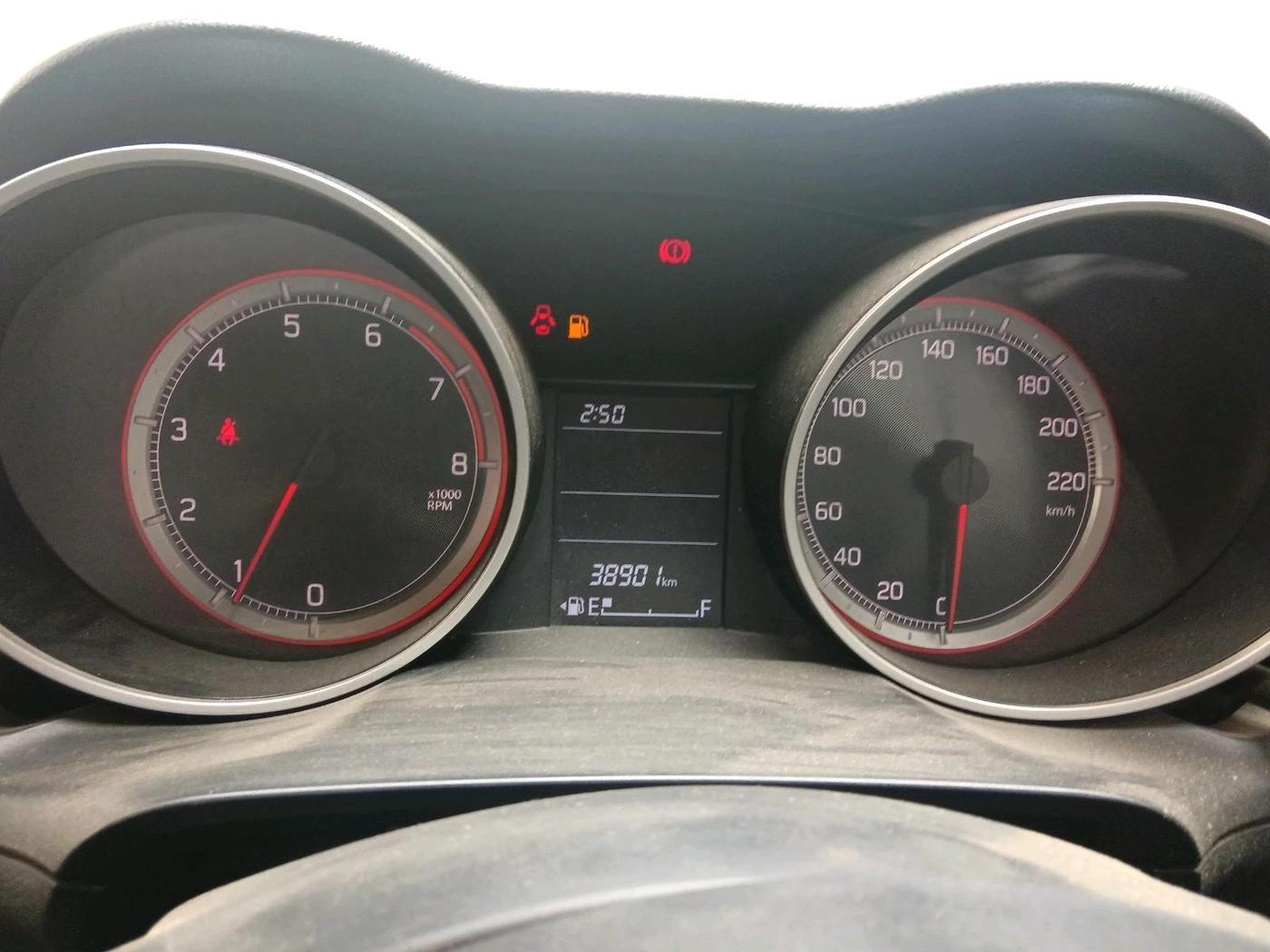 2019 Maruti Swift VXI, Petrol, Manual, 38,901 km, interior