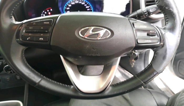 2019 Hyundai VENUE SX 1.0 TURBO, Petrol, Manual, 79,311 km, interior