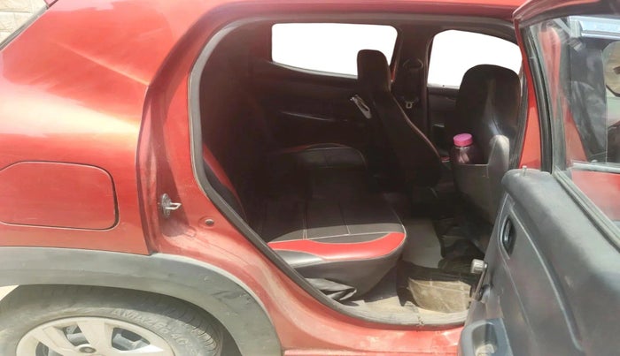 2016 Renault Kwid RXT 0.8 (O), Petrol, Manual, 89,974 km, interior