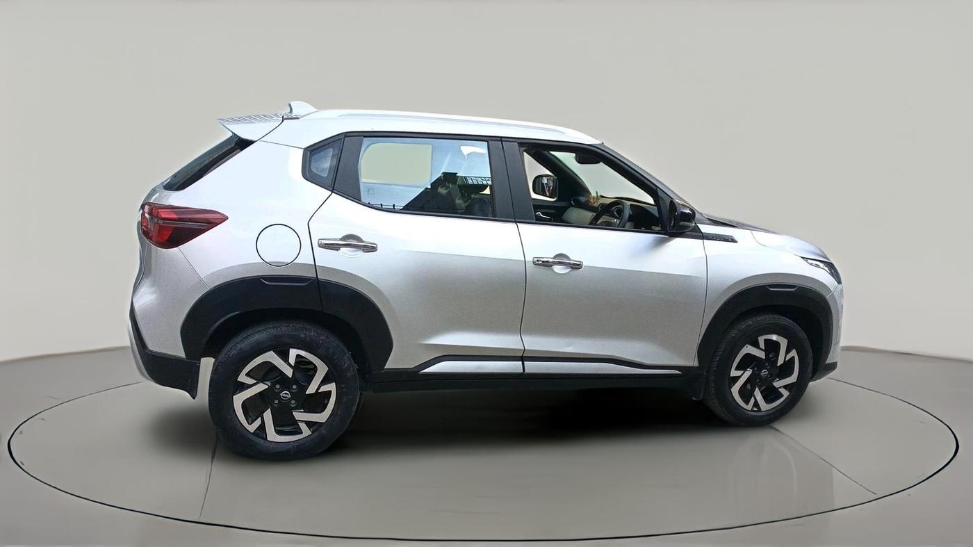 2023 Nissan MAGNITE XV MT, Petrol, Manual, 12,050 km, exterior