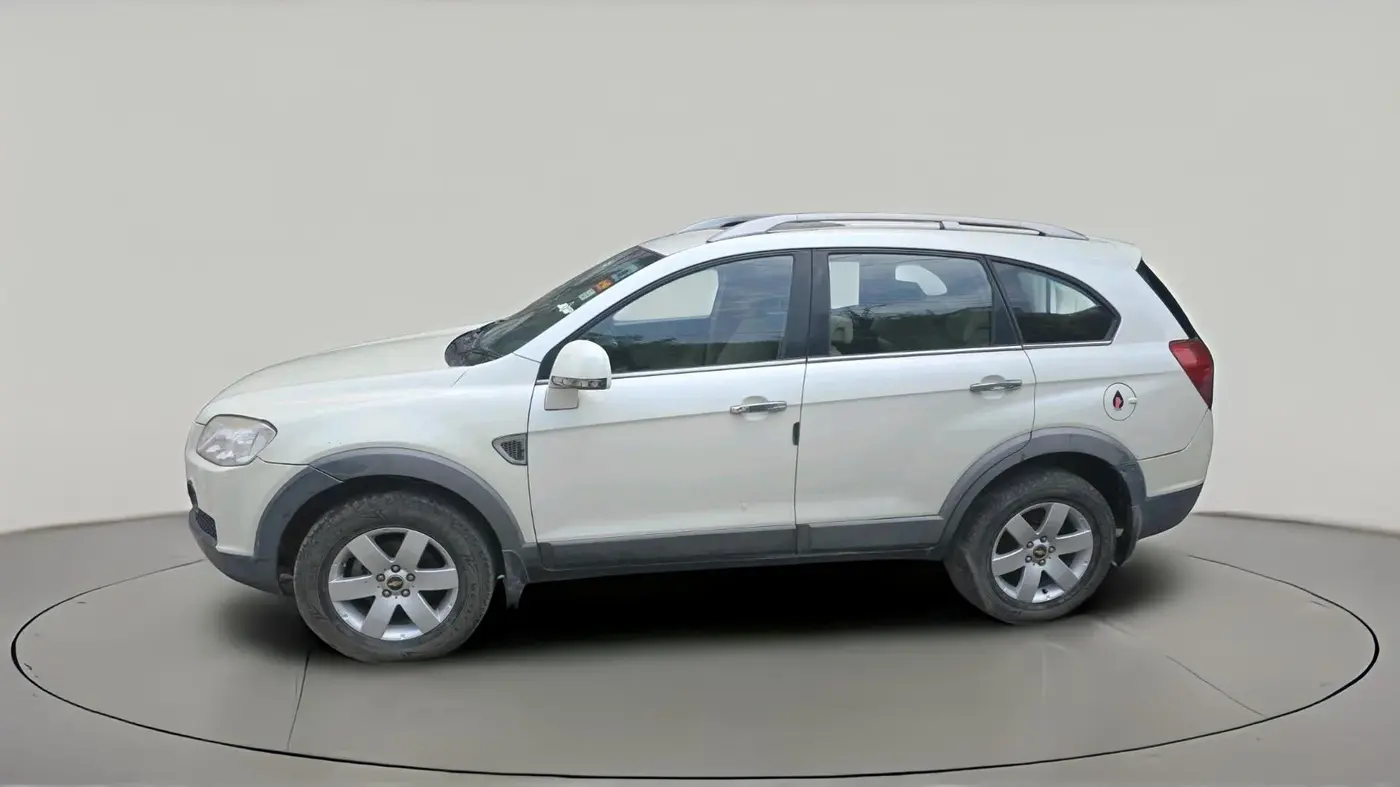 2011 Chevrolet Captiva LT, Diesel, Manual, 1,25,836 km, exterior