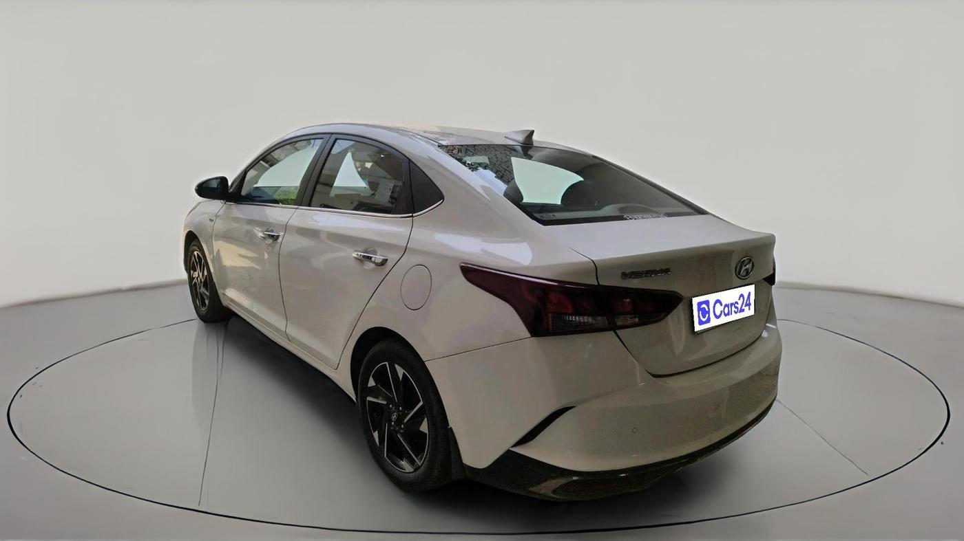 2021 Hyundai Verna SX (O) 1.5 CRDI AT, Diesel, Automatic, 1,51,319 km, exterior