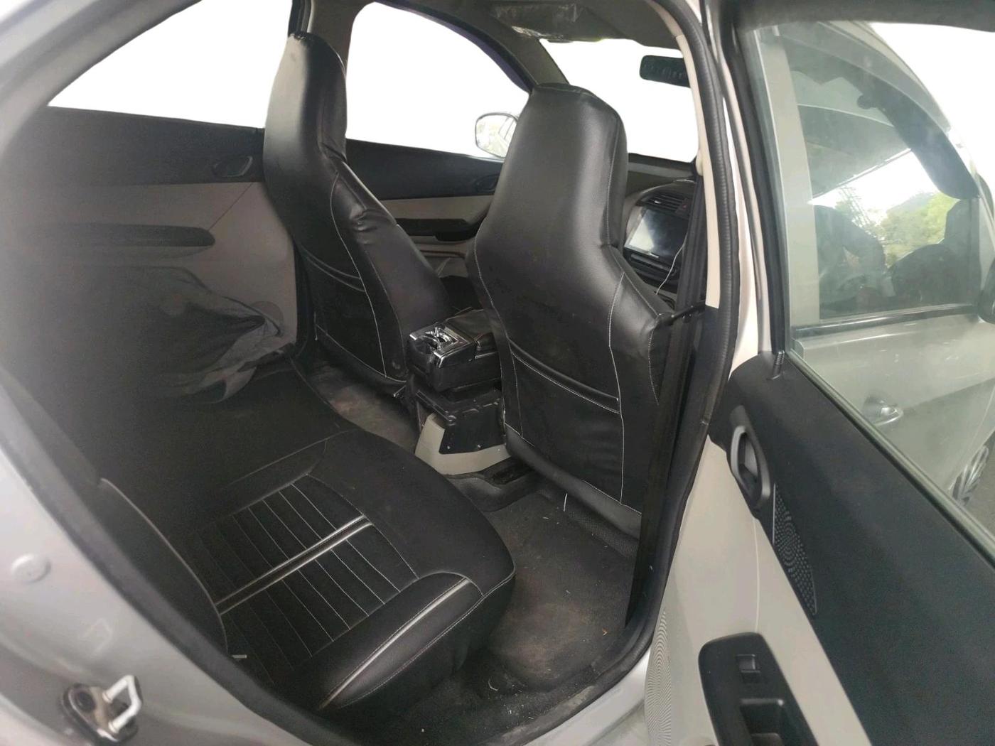 2018 Tata Tiago XT PETROL, Petrol, Manual, 29,495 km, interior