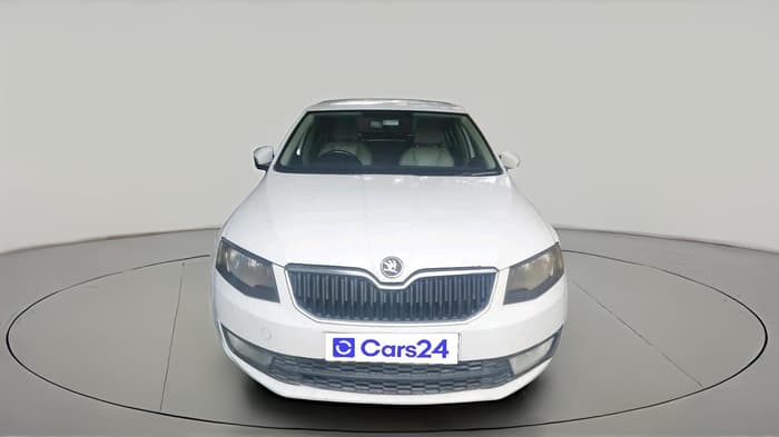 2013 Skoda Octavia ACTIVE 2.0 TDI CR, Diesel, Manual, 2,54,678 km, exterior