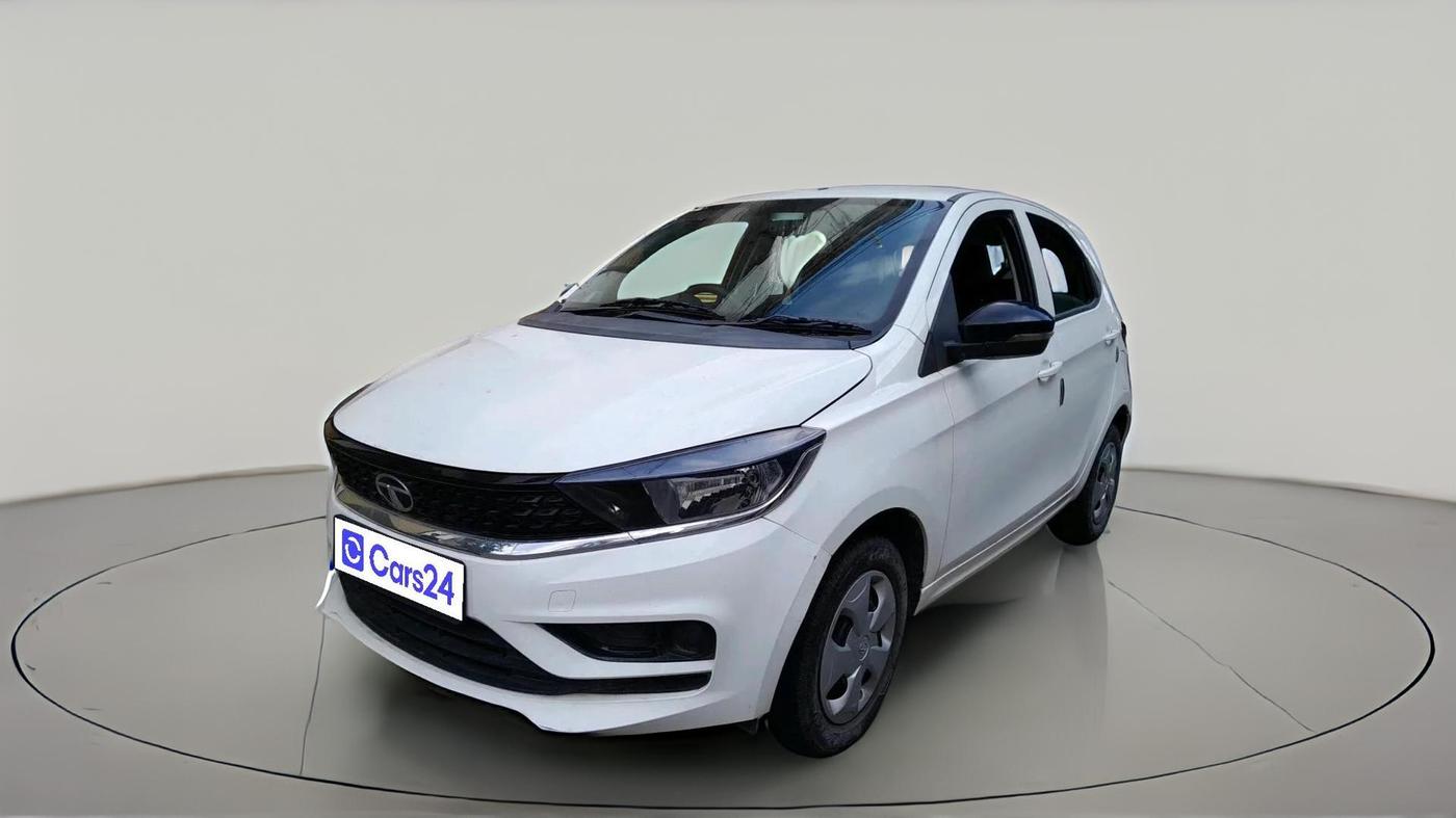 2023 Tata Tiago XT (O) PETROL, Petrol, Manual, 15,562 km, exterior