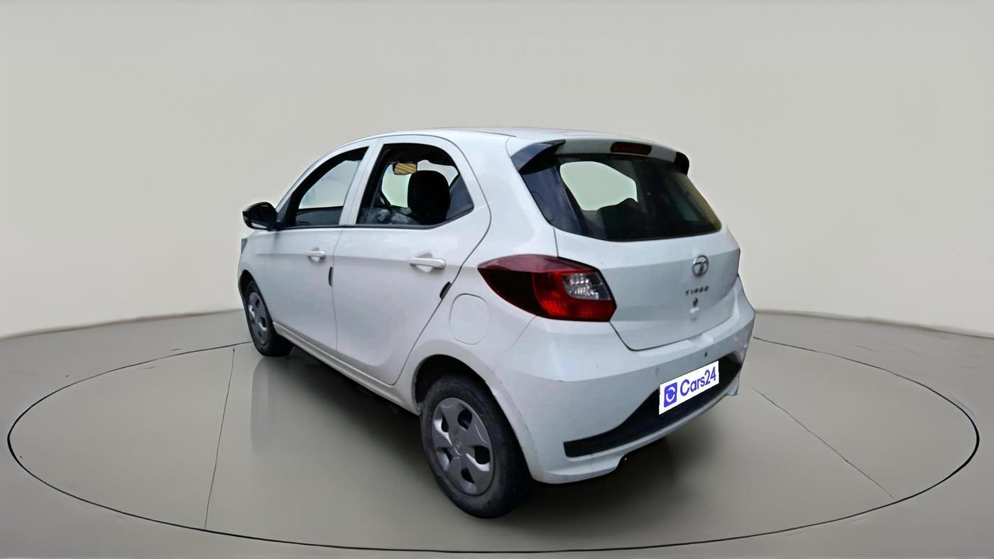 2023 Tata Tiago XT (O) PETROL, Petrol, Manual, 15,562 km, exterior