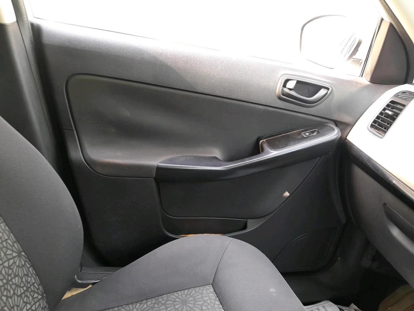 2017 Tata Zest XM 75PS DIESEL, Diesel, Manual, 70,582 km, interior