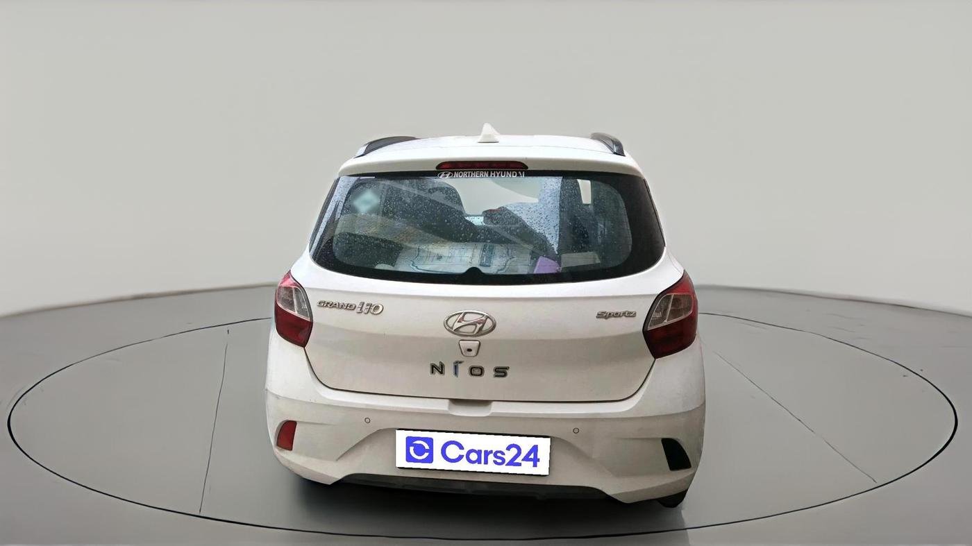 2022 Hyundai GRAND I10 NIOS SPORTZ 1.2 KAPPA VTVT CNG, CNG, Manual, 34,834 km, exterior