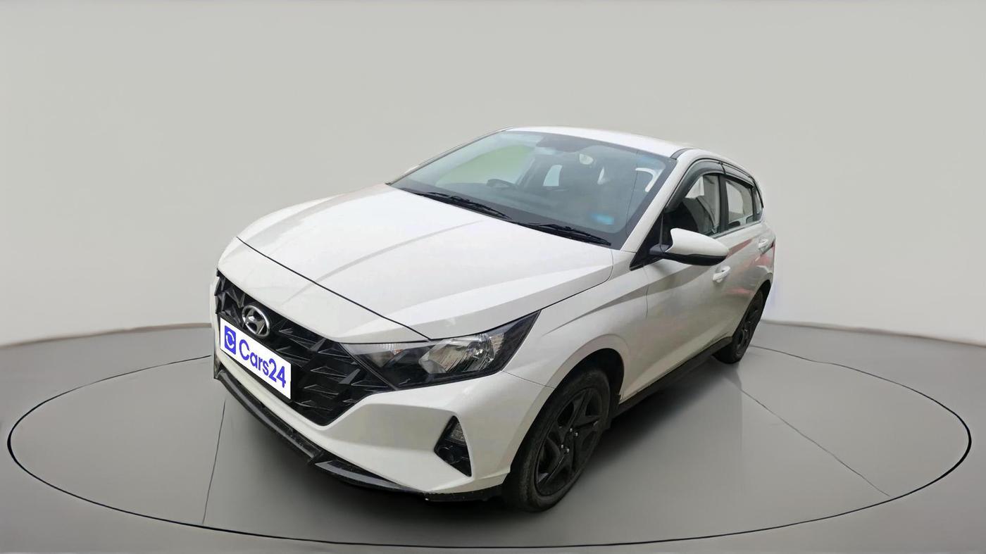 2023 Hyundai NEW I20 SPORTZ 1.2 MT, Petrol, Manual, 26,168 km, exterior