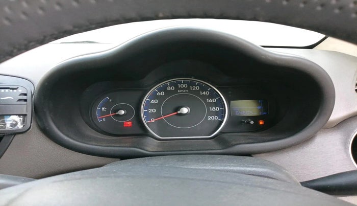 2013 Hyundai i10 MAGNA 1.1 LPG, Petrol, Manual, 64,605 km, interior