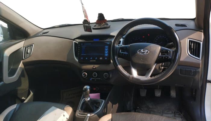 2017 Hyundai Creta E PLUS 1.6 PETROL, Petrol, Manual, 1,69,333 km, interior