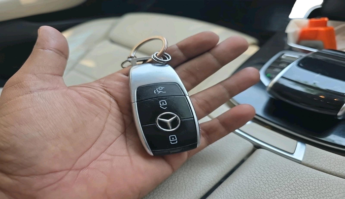 2017 Mercedes Benz E Class E 220 D, Diesel, Automatic, 61,098 km, interior