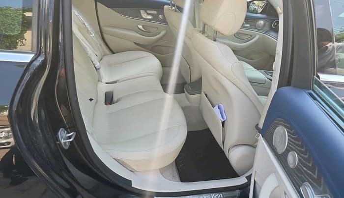 2022 Mercedes Benz E Class E 200, Hybrid, Automatic, 14,139 km, interior