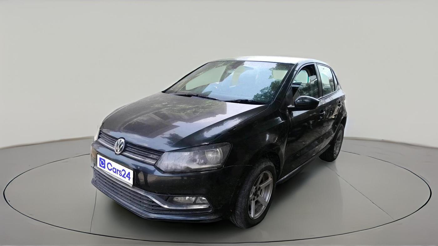 2017 Volkswagen Polo HIGHLINE1.5L, Diesel, Manual, 1,02,675 km, exterior