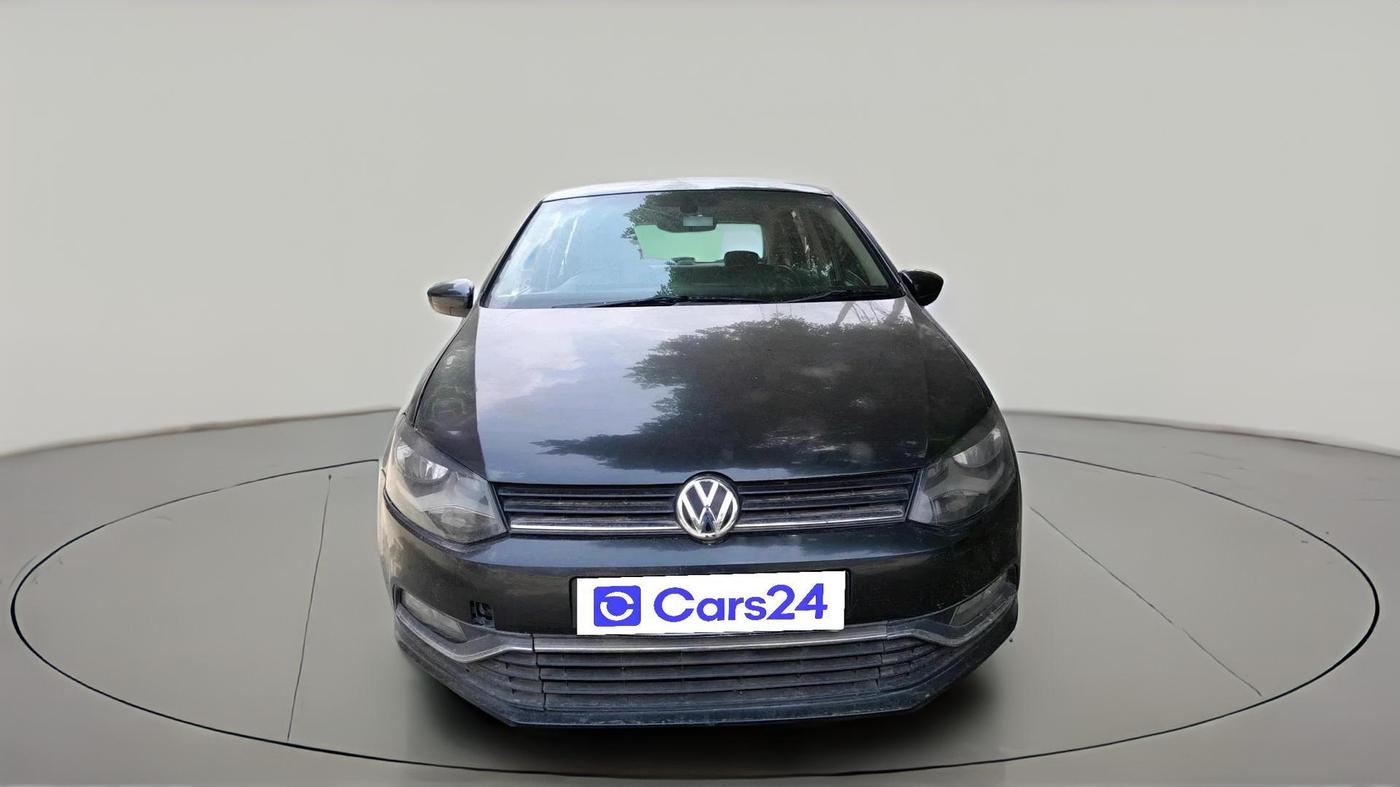 2017 Volkswagen Polo HIGHLINE1.5L, Diesel, Manual, 1,02,675 km, exterior