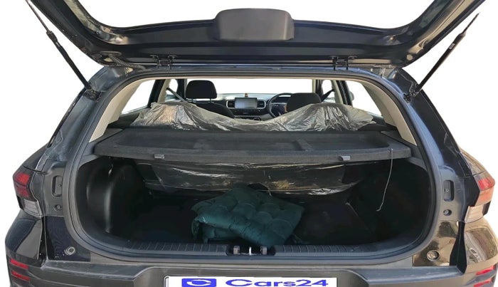 2025 Hyundai VENUE S 1.2, Petrol, Manual, 28,802 km, exterior