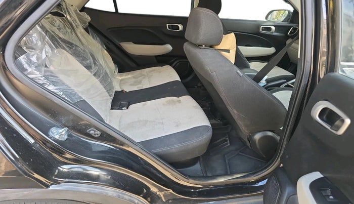 2025 Hyundai VENUE S 1.2, Petrol, Manual, 28,802 km, interior