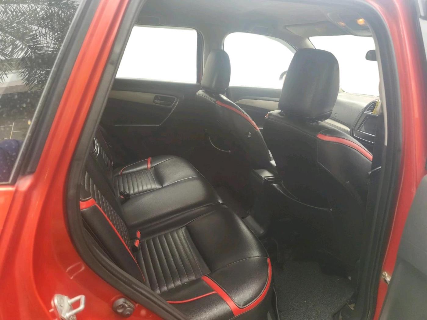 2016 Maruti Vitara Brezza ZDI PLUS, Diesel, Manual, 1,42,233 km, interior