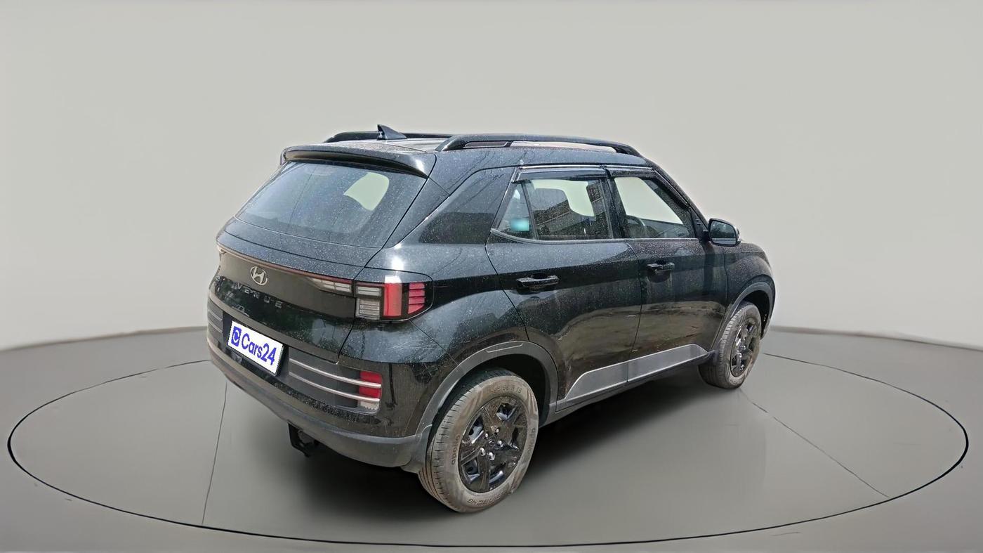 2024 Hyundai VENUE SX 1.2 KNIGHT EDITION, Petrol, Manual, 23,346 km, exterior