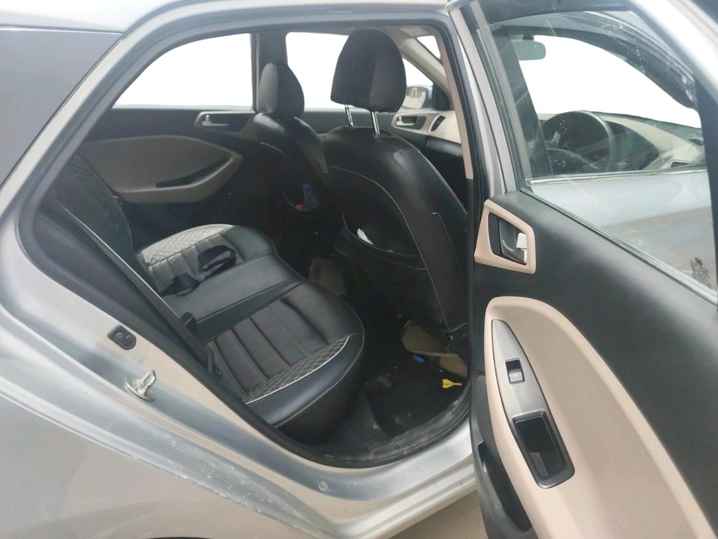 2019 Hyundai Elite i20 SPORTZ PLUS 1.2, Petrol, Manual, 48,360 km, interior