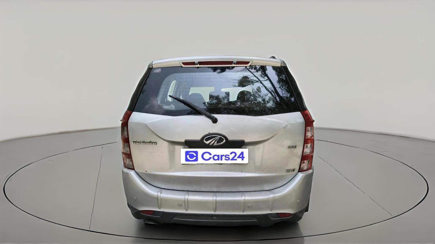 2015 Mahindra XUV500 W8, Diesel, Manual, 1,20,813 km, exterior