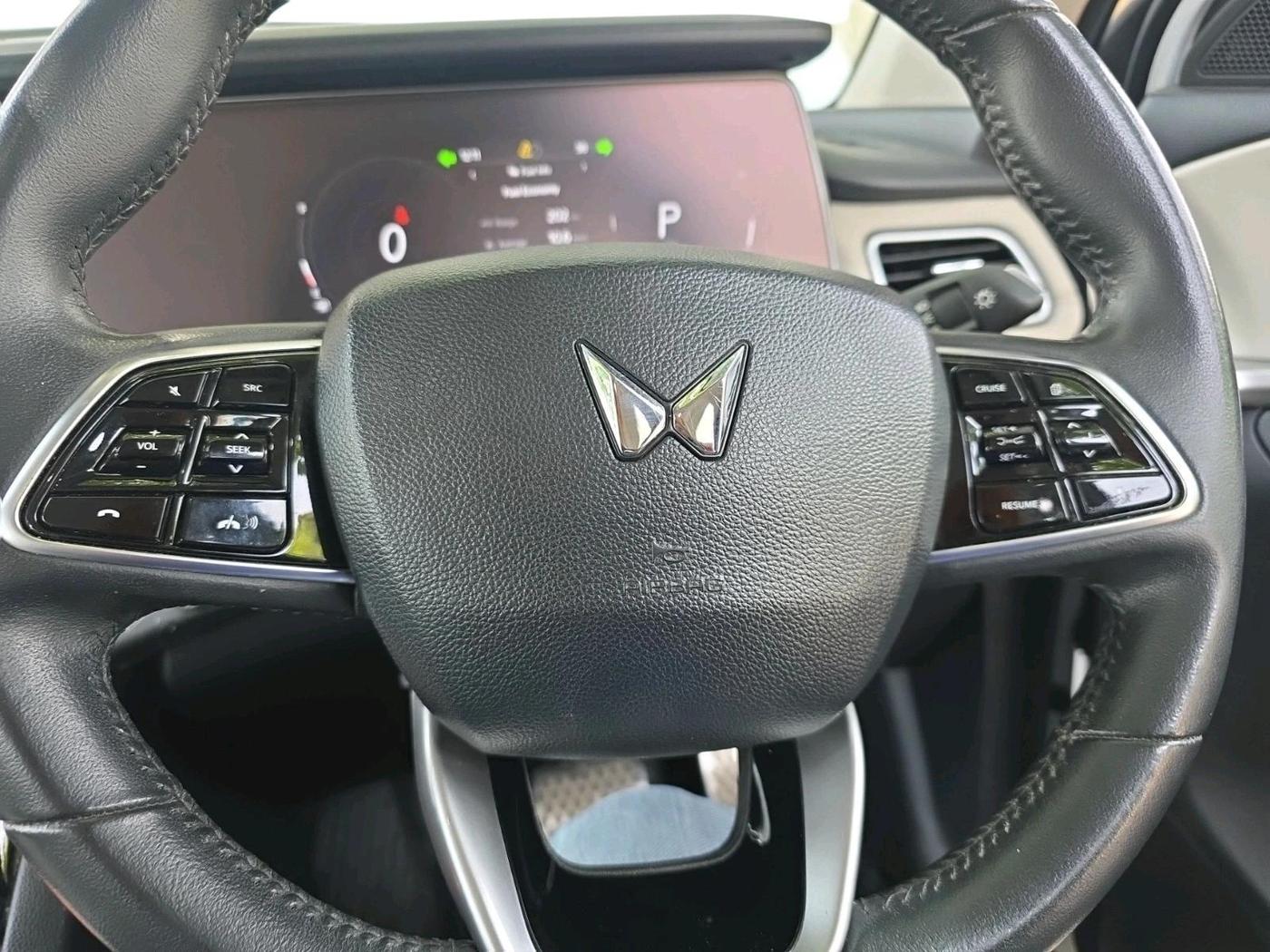 2022 Mahindra XUV700 AX 7 D AT 7 STR, Diesel, Automatic, 85,932 km, interior