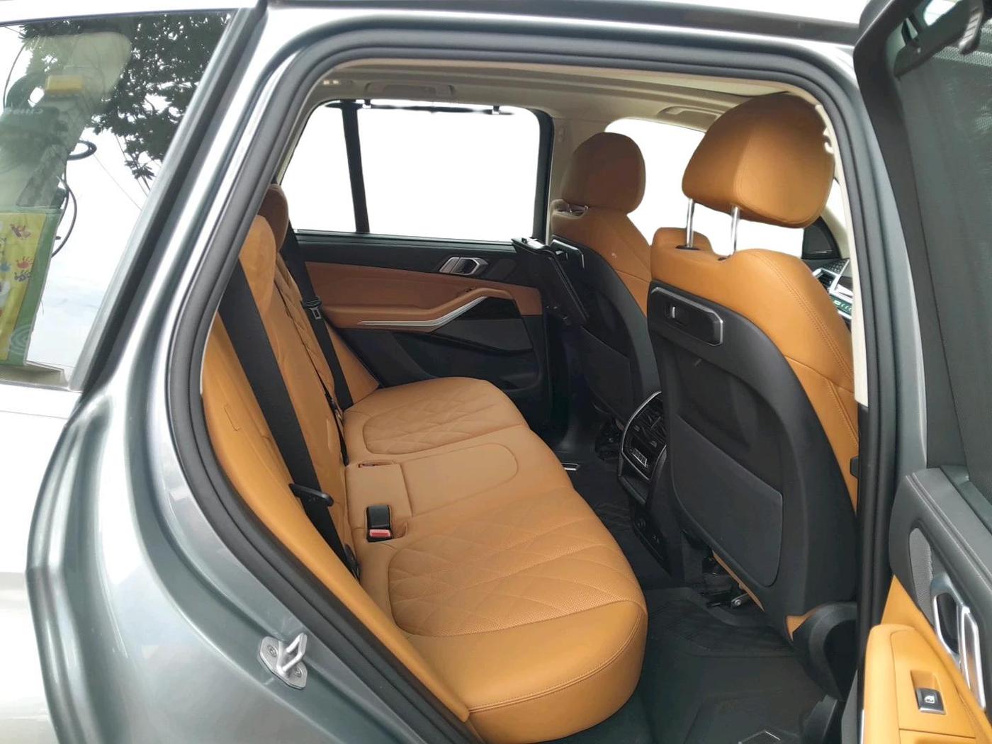 2025 BMW X5 X5 X Drive 40I XLINE, Petrol, Automatic, 4,218 km, interior