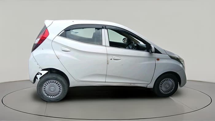 2015 Hyundai Eon SPORTZ, CNG, Manual, 89,813 km, exterior