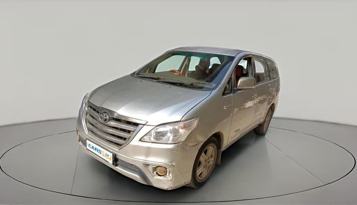2007 Toyota Innova V 2.5 8 STR, Diesel, Manual, 1,78,918 km, exterior