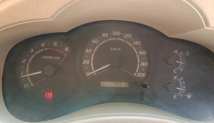 2007 Toyota Innova V 2.5 8 STR, Diesel, Manual, 1,78,918 km, interior
