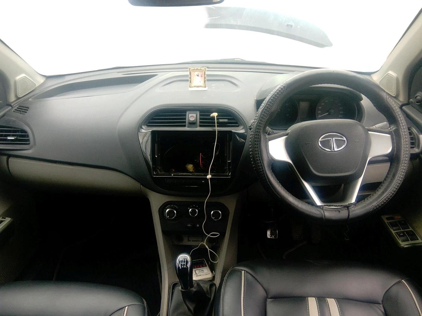 2016 Tata Tiago XE DIESEL, Diesel, Manual, 1,10,651 km, interior