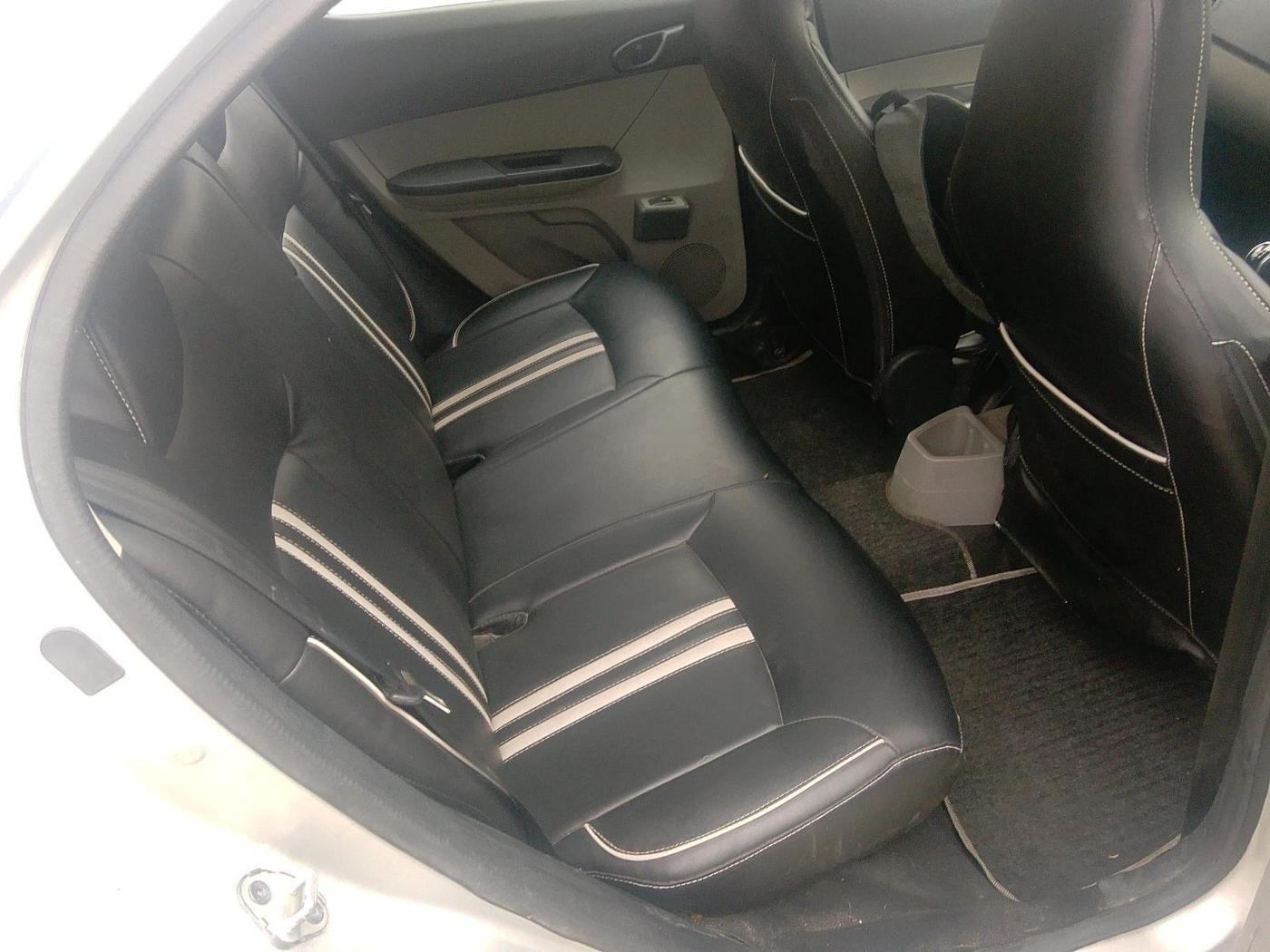 2016 Tata Tiago XE DIESEL, Diesel, Manual, 1,10,651 km, interior