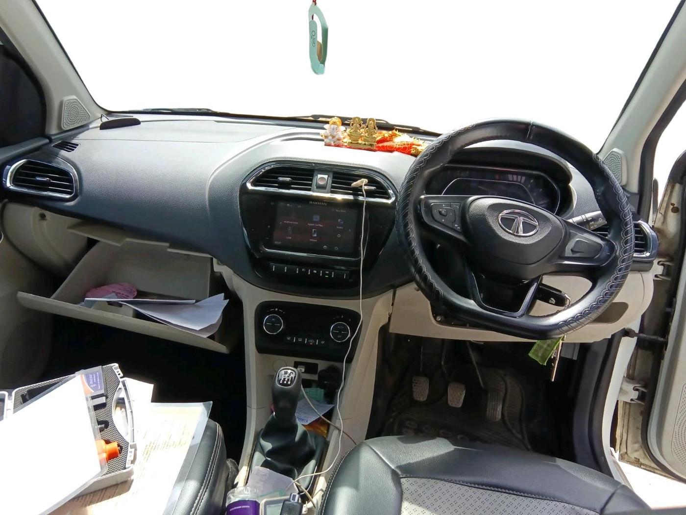 2022 Tata Tiago XZ PLUS CNG, CNG, Manual, 28,386 km, interior