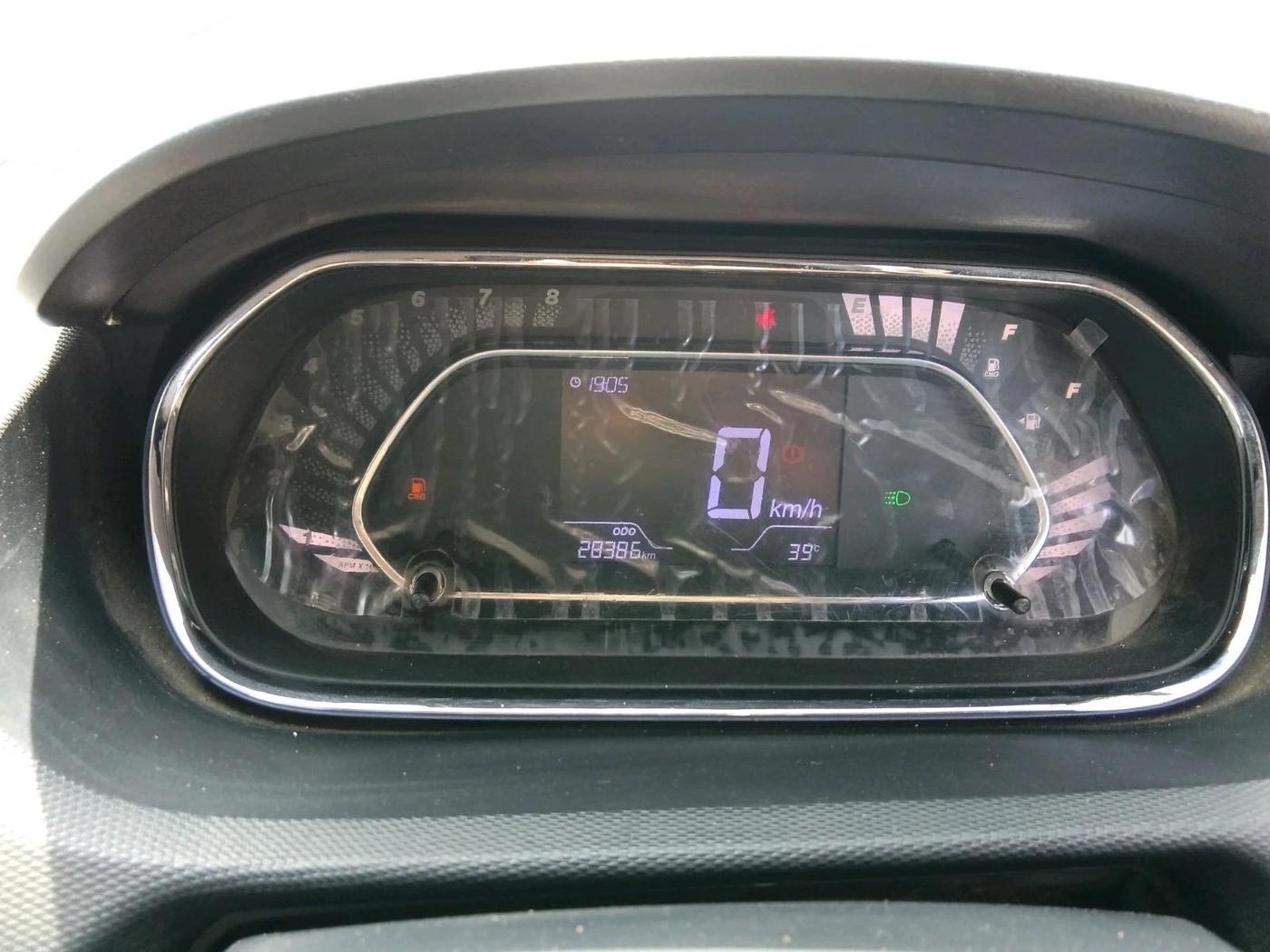 2022 Tata Tiago XZ PLUS CNG, CNG, Manual, 28,386 km, interior