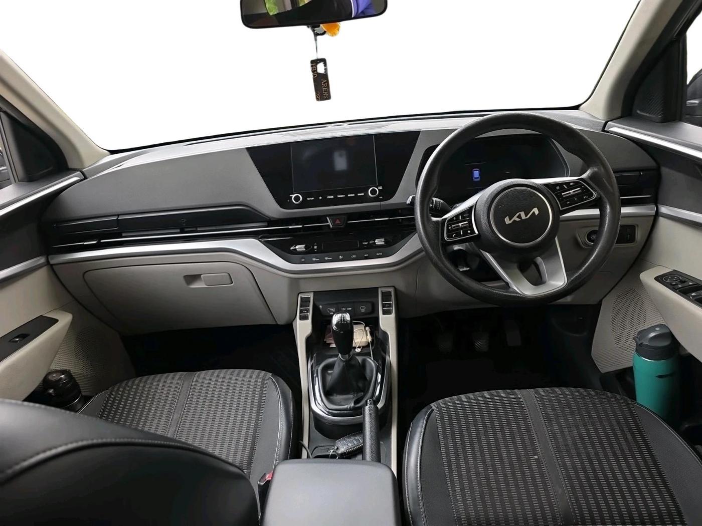 2022 KIA CARENS PRESTIGE PLUS 1.5 DIESEL 7 STR, Diesel, Manual, 1,23,664 km, interior