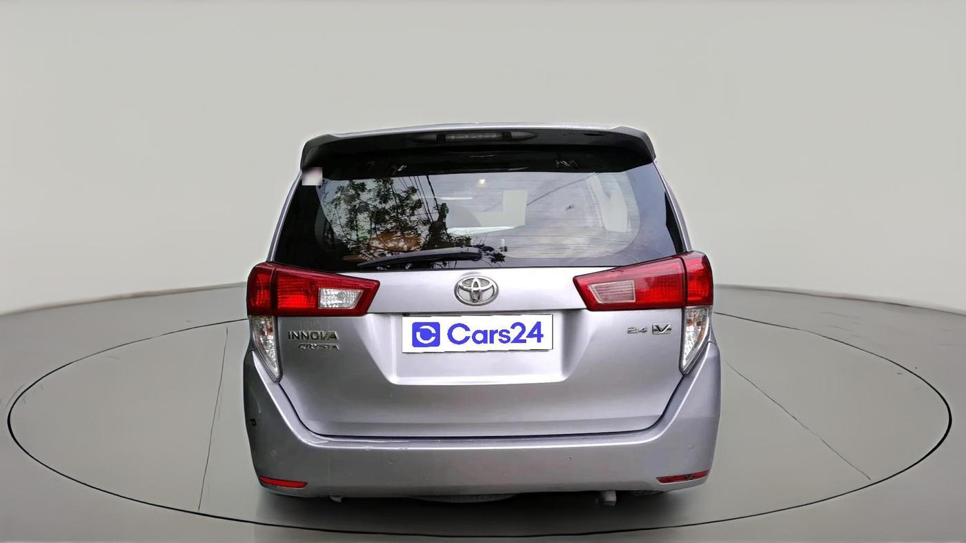 2019 Toyota Innova Crysta 2.4 VX 7 STR, Diesel, Manual, 1,77,790 km, exterior