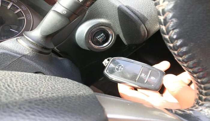 2016 Toyota Innova Crysta 2.4 ZX 7 STR, Diesel, Manual, 1,51,313 km, interior