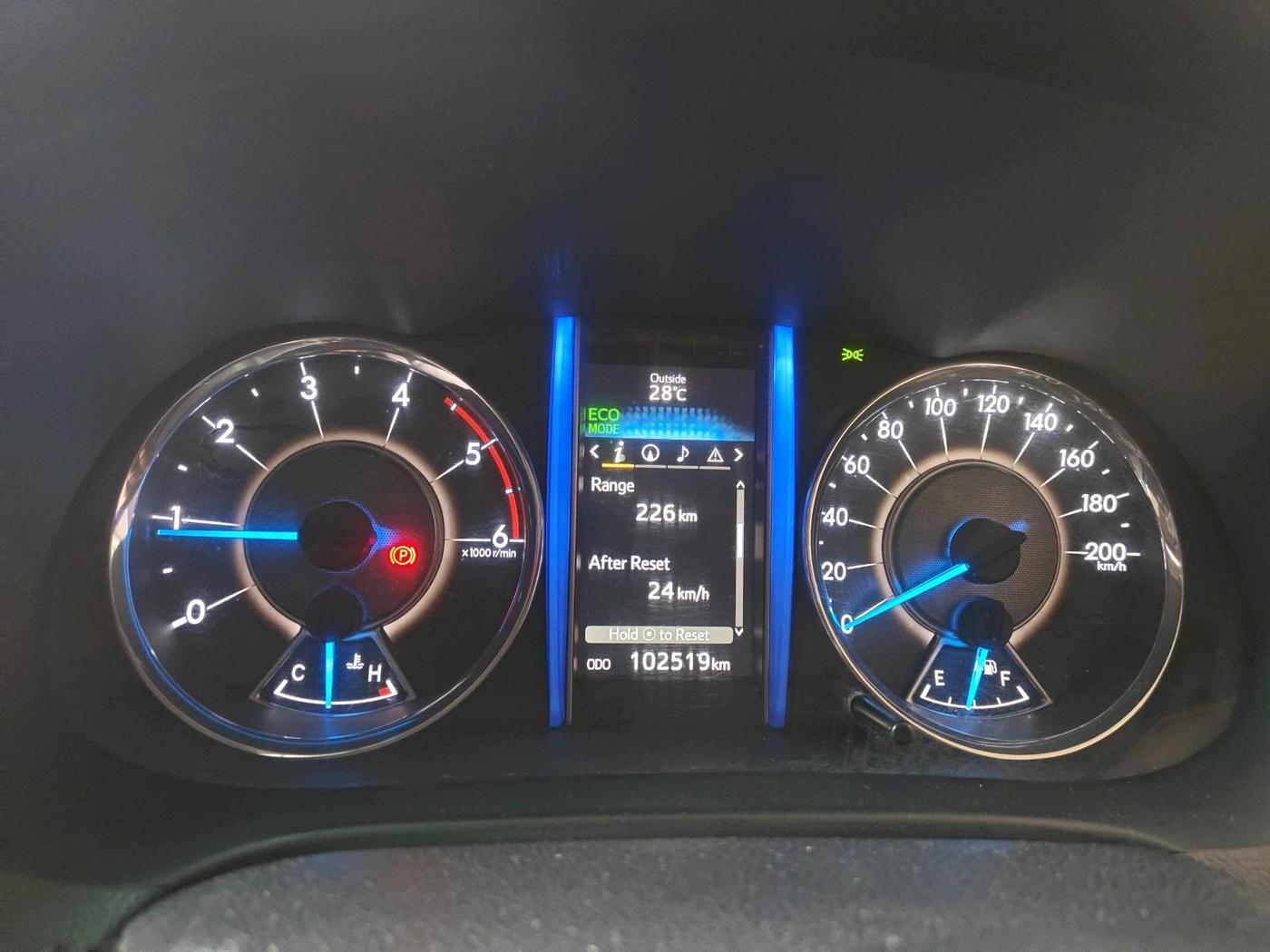 2017 Toyota Fortuner 2.8 4X4 MT, Diesel, Manual, 1,02,519 km, interior