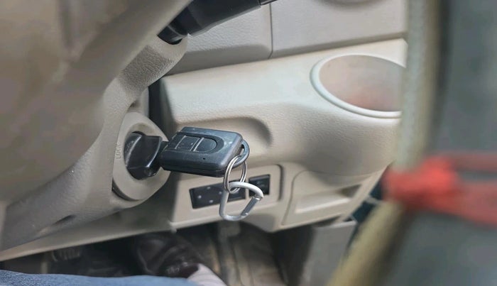 2012 Nissan Evalia XV, Diesel, Manual, 1,25,175 km, interior