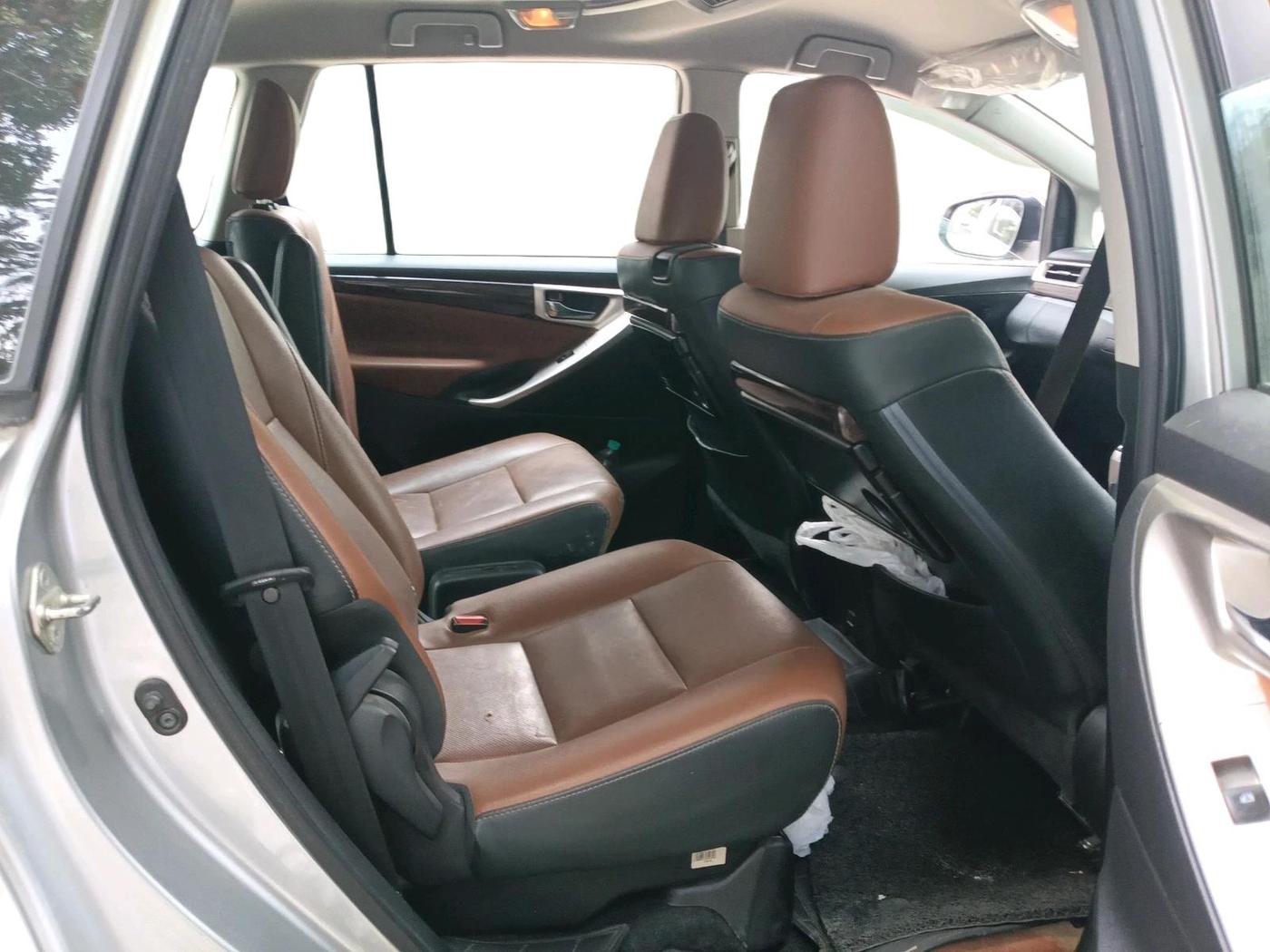 2021 Toyota Innova Crysta 2.4 ZX 7 STR, Diesel, Manual, 1,07,447 km, interior