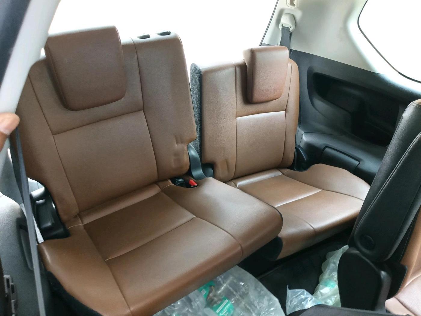 2021 Toyota Innova Crysta 2.4 ZX 7 STR, Diesel, Manual, 1,07,447 km, interior