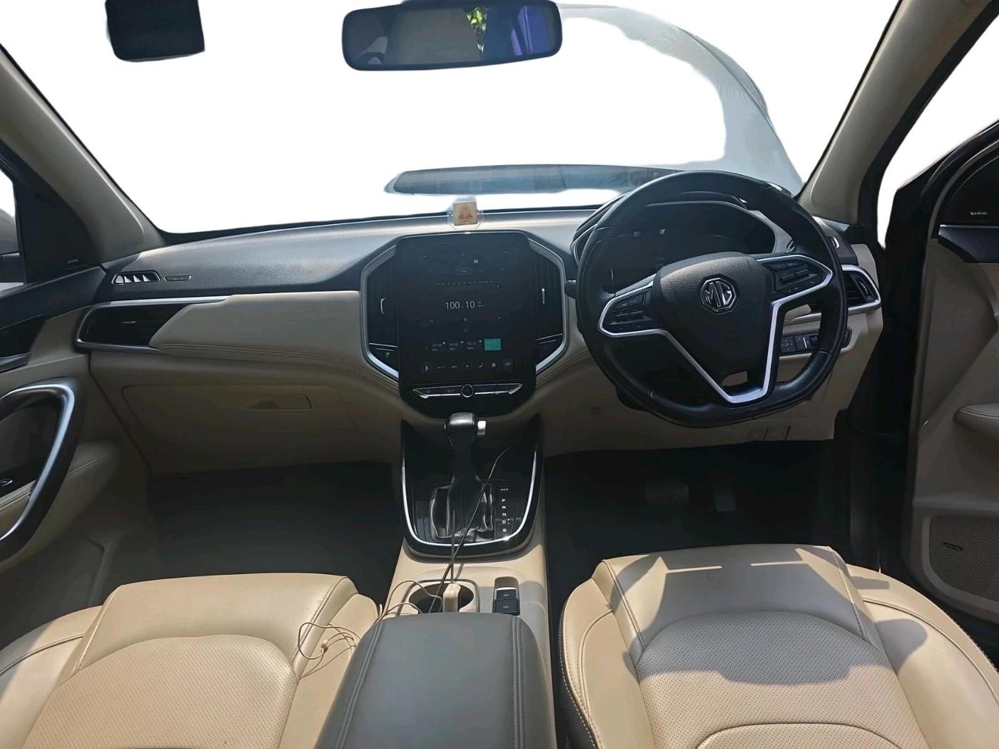 2021 MG HECTOR SHARP 1.5 PETROL CVT, Petrol, Automatic, 50,063 km, interior