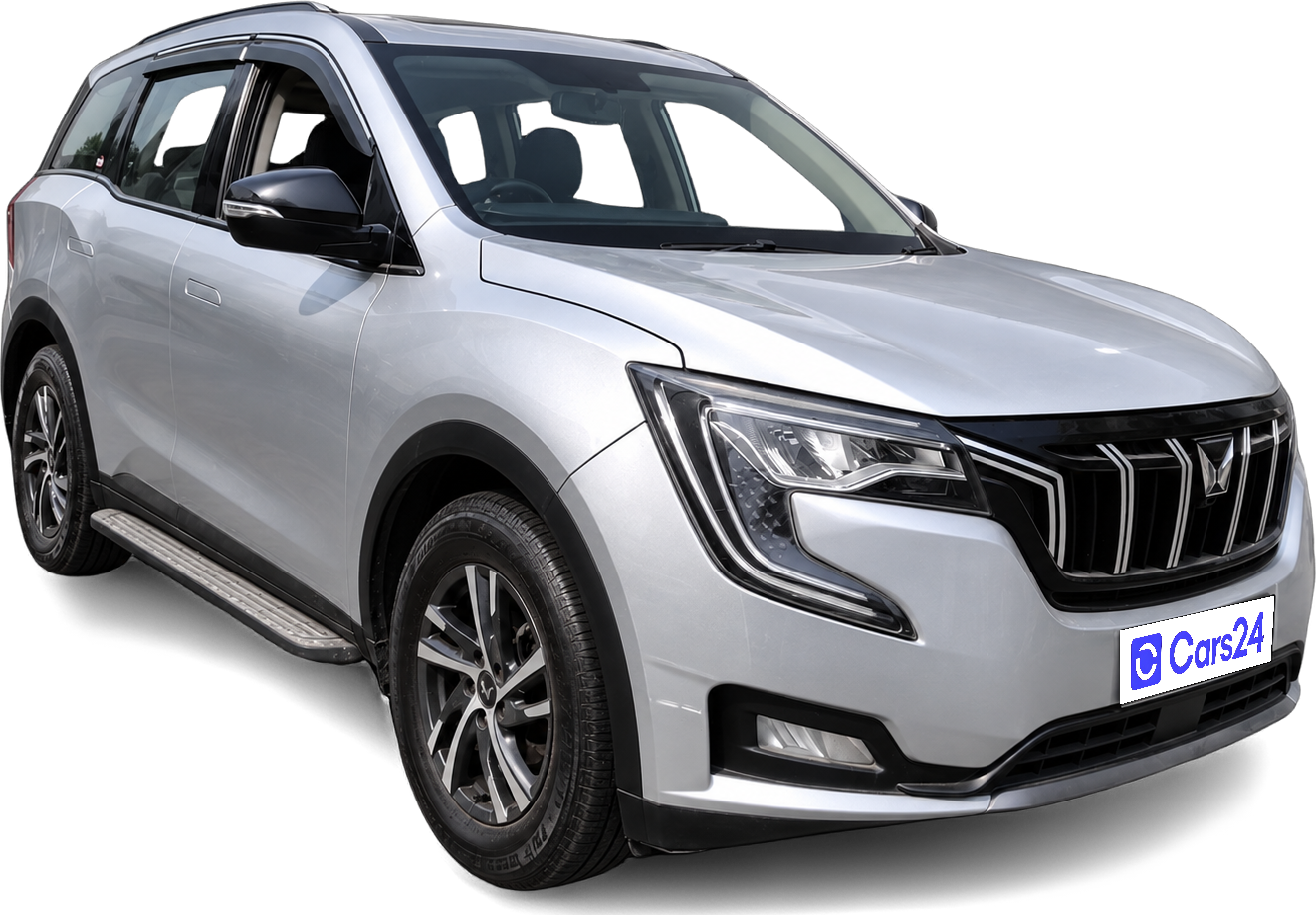2022 Mahindra XUV700 - SUV - Petrol - Manual - ₹12.51 lakh