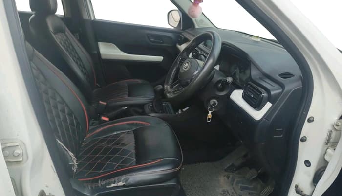 2022 Tata PUNCH PURE MT, Petrol, Manual, 60,564 km, interior