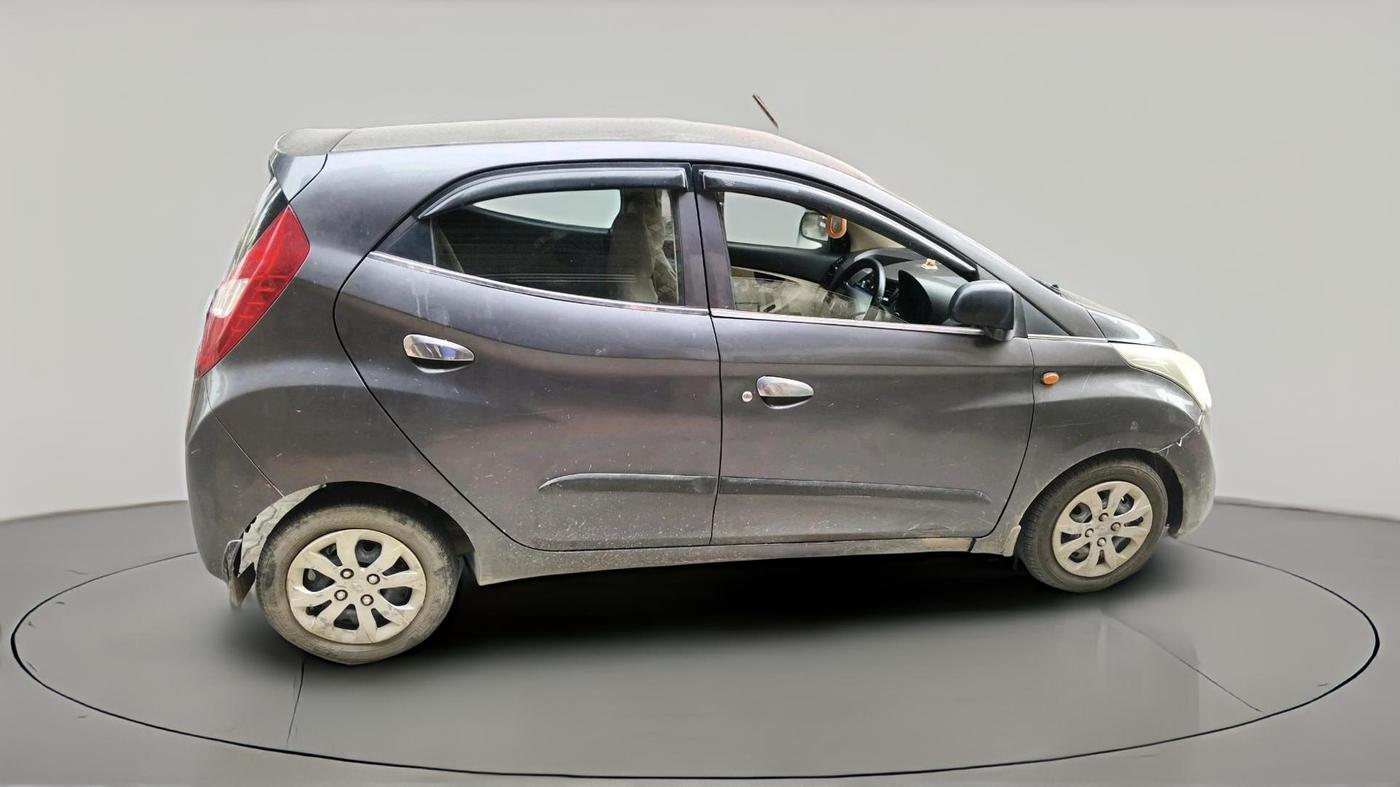2017 Hyundai Eon MAGNA +, Petrol, Manual, 45,844 km, exterior