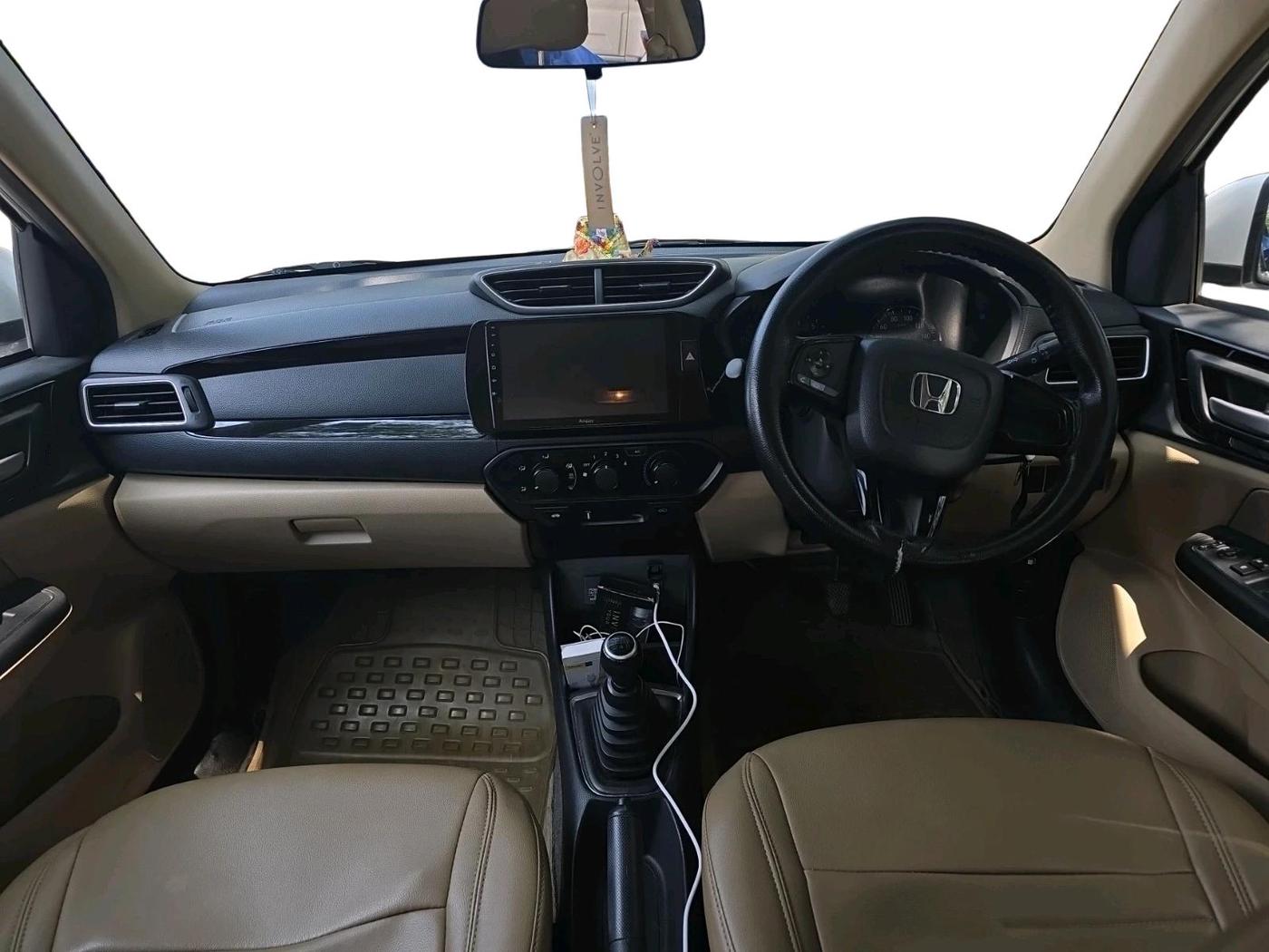 2018 Honda Amaze 1.2L I-VTEC S, Petrol, Manual, 68,705 km, interior
