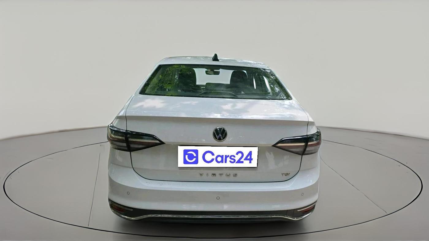 2024 Volkswagen VIRTUS TOPLINE TSI 1.0 AT, Petrol, Automatic, 42,743 km, exterior
