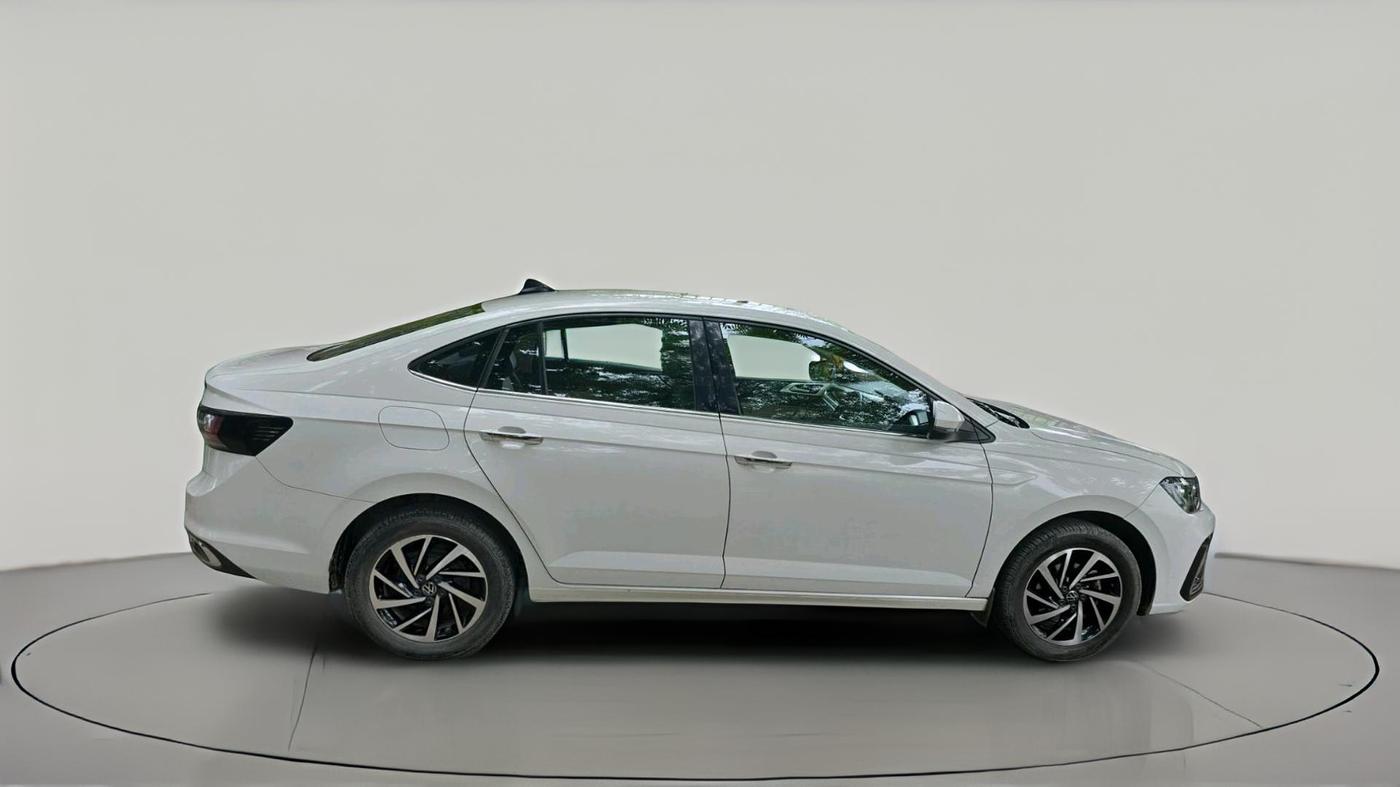 2024 Volkswagen VIRTUS TOPLINE TSI 1.0 AT, Petrol, Automatic, 42,743 km, exterior